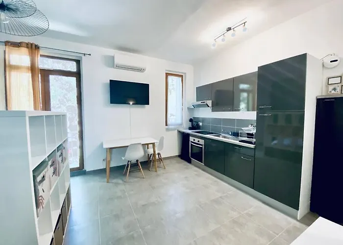 Grand Pour 2 Bir Hakeim Appartement *